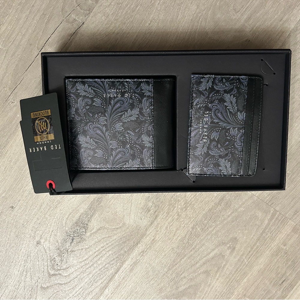 NWT Ted Baker Black and Gray Paisley Wallet Set - Picture 2 of 5